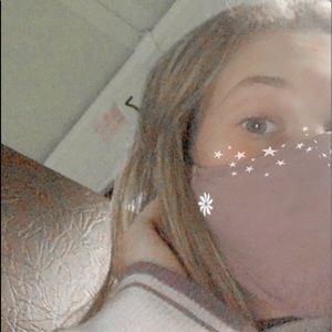 Meet your Posher, Ava